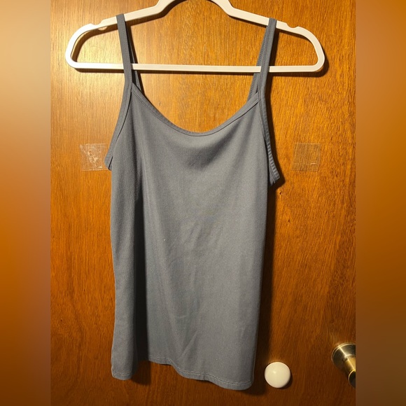 No Boundaries size L 5 pack spag strap tanks. Gray, black, purp, peach, green - Picture 2 of 5